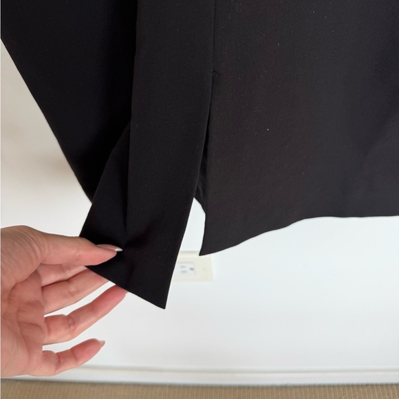 Black Halo Jagger Mesh Back Dress - Picture 13 of 15